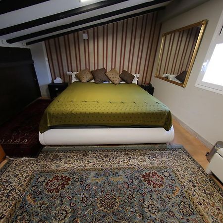 Hostal Santa Teresa Reus Exteriér fotografie